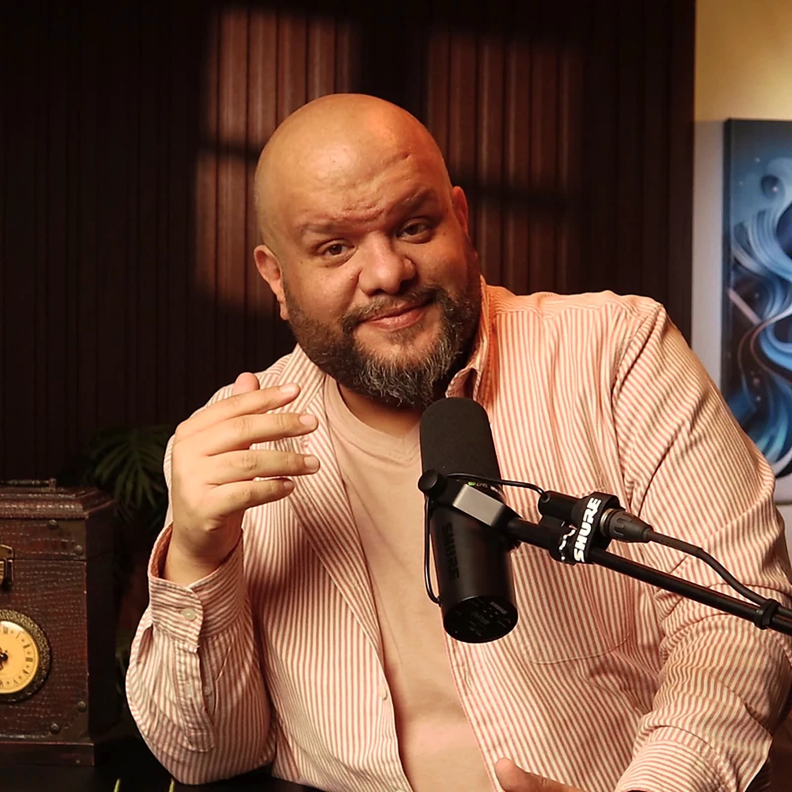 Hassan Al Maraghy recording Growth With Hassan strategy content.